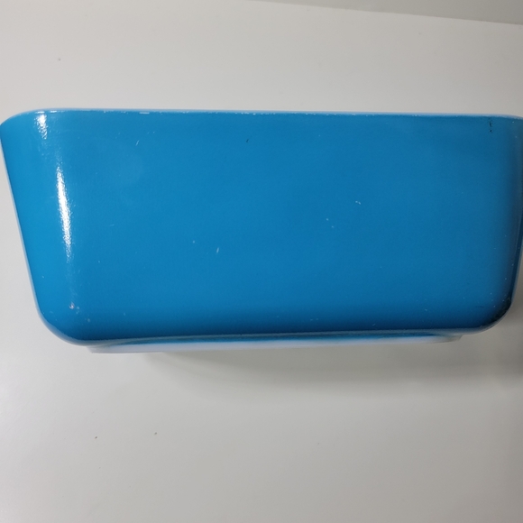 Pyrex Primary Blue Fridgie 1.5 Pint, Refrigerator Dish - Picture 4 of 12